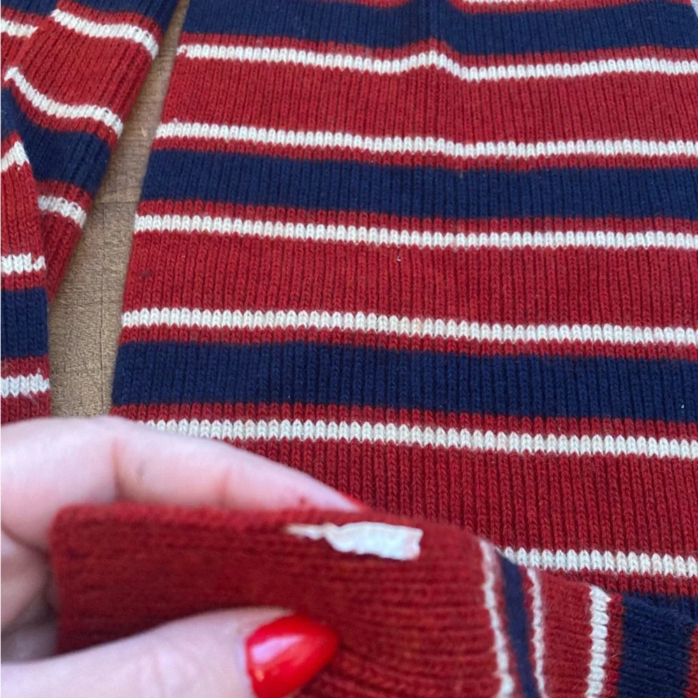 Abercrombie & Fitch Red and Navy Striped Winter Scarf Y2K Wool Blend